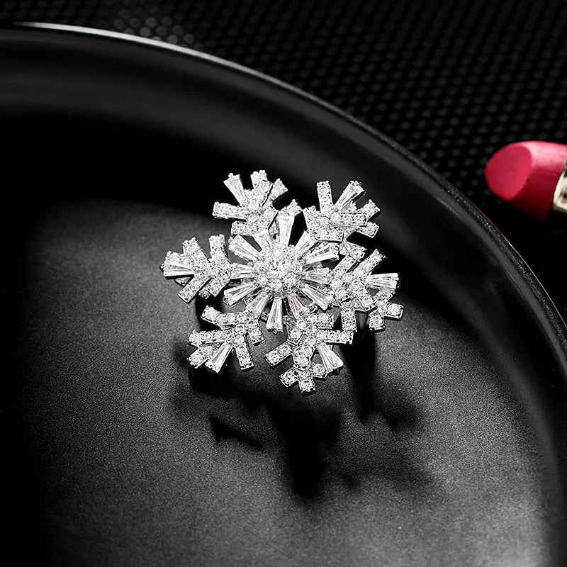 Crystal Rhinestones Unicorn Rotatable Snowflake Brooch Pin