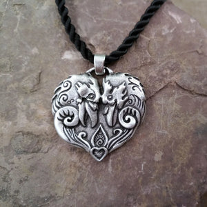 Ravens Heart Pendant Crow Bird Necklace Valentine Couple Family Gift Talisman