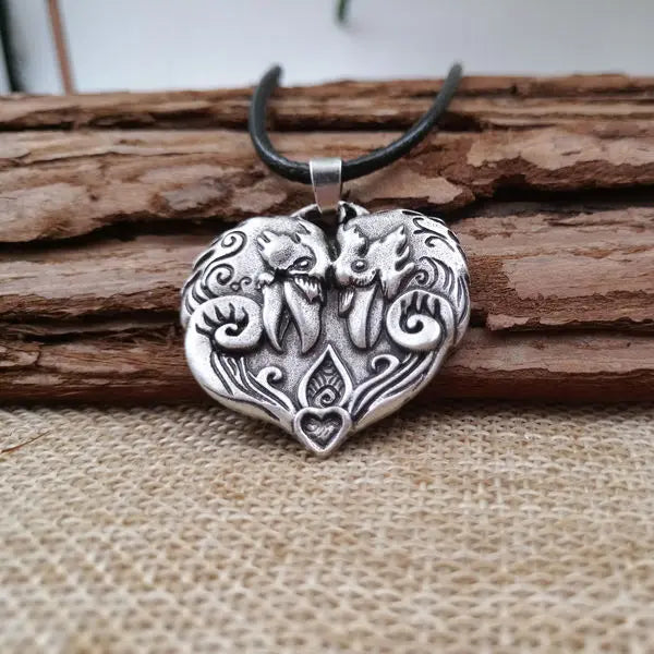 Ravens Heart Pendant Crow Bird Necklace Valentine Couple Family Gift Talisman