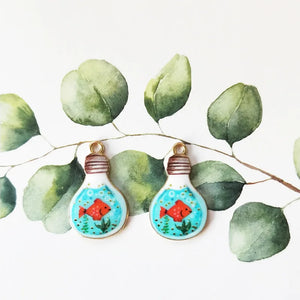 Set of 20 Cat & Fish Lightbulb Enamel Charms or Pendants