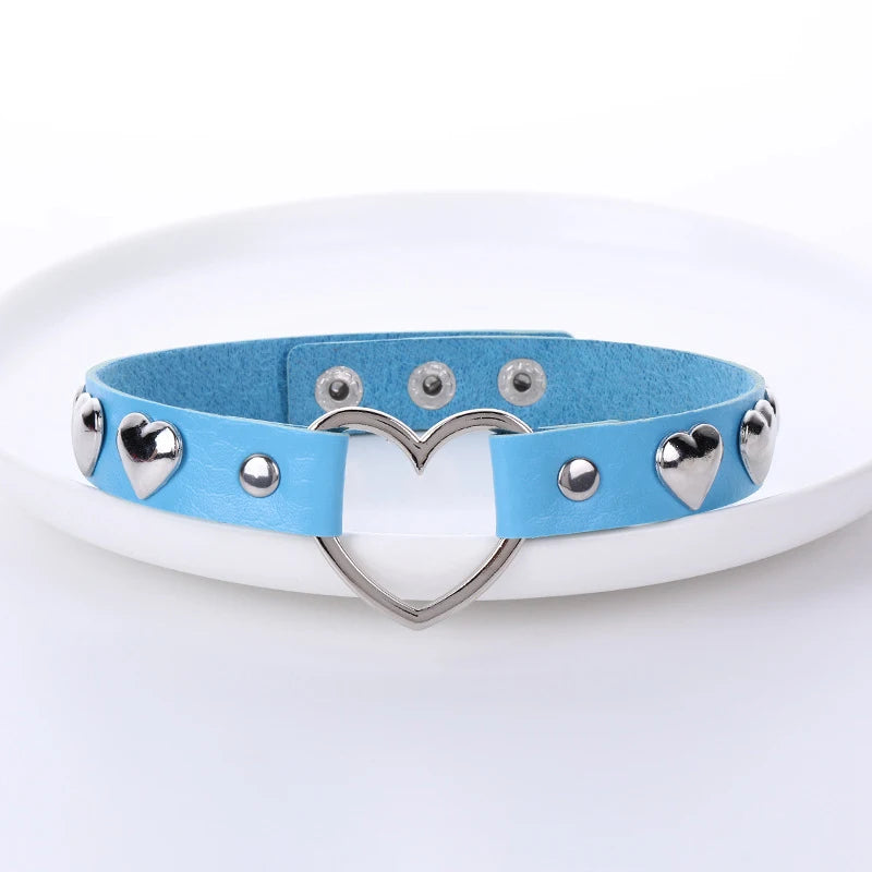 Vintage Gothic Collar Necklaces Leather Heart Choker