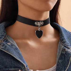 Vintage Gothic Collar Necklace Leather Heart Harajuku Punk Choker