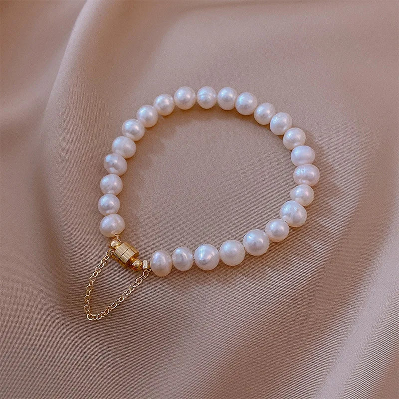 Freshwater Pearl Magnet Bracelet Boudoir Girl Ins Beaded Hand Jewelry