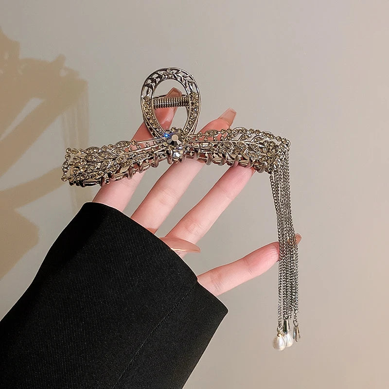 Leaf Tassel Grip Pearl Hair Clip