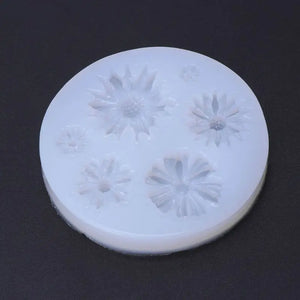 Silicone Mold DIY Jewelry Making Floral Flower Pendant Mirror Epoxy Resin Crafts