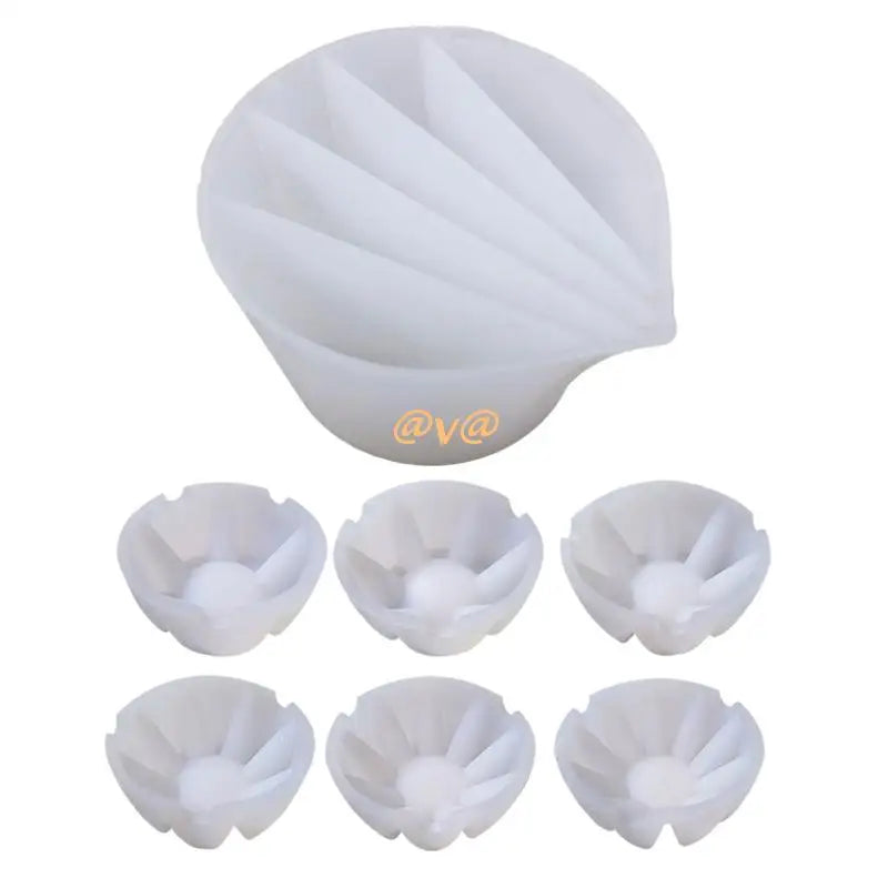 Silicone Pouring Divided Cups 2-5 Chambers