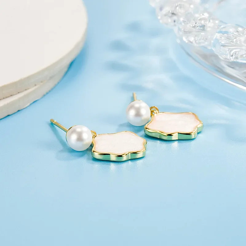 Silver Mother-of-pearl Stud Earrings Lovely Cloud Earring French Retro Jewelry
