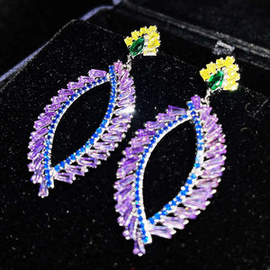 Silver Inlaid Crystal Geometric Retro Earrings
