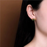 Chinese Retro Charm Women's Earrings Hetian Jade Small Crab