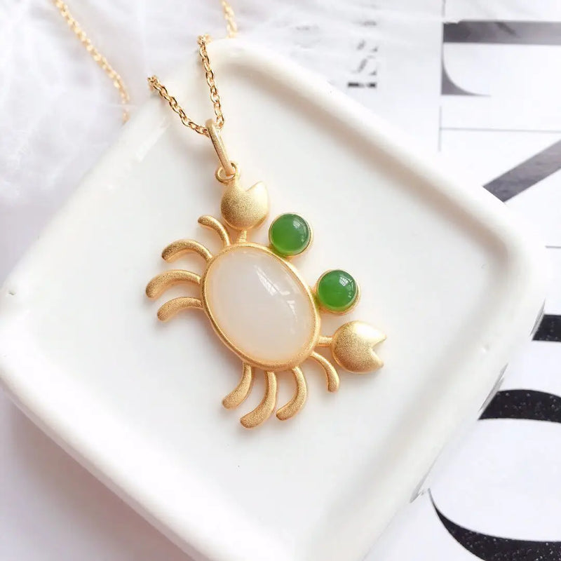Silver Inlaid Hetian Jade Crab Pendant Necklace Chinese Retro Jewelry
