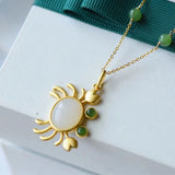 Silver Inlaid Hetian Jade Crab Pendant Necklace Chinese Retro Jewelry
