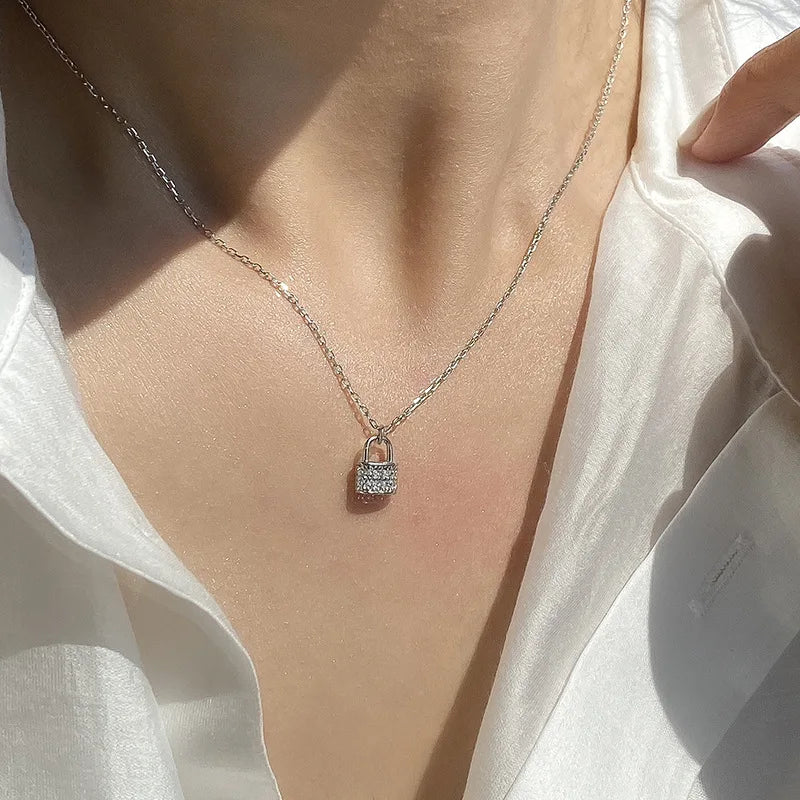 925 Silver Zircon Lock Pendant Necklace Women Friendship Jewelry