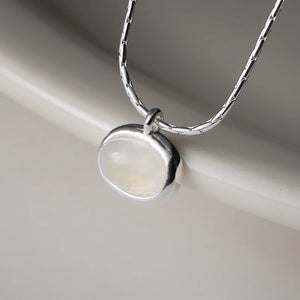 925 Silver Oval Chalcedony Pendant Necklace for Women