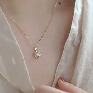 925 Silver Rose Flower Pendant Necklace with Zirconia