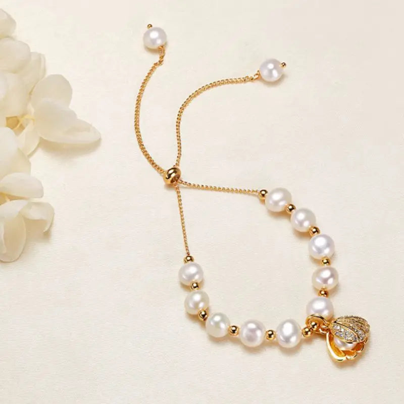 Zirconia Pearl Circle Bracelet with Shell Pendant