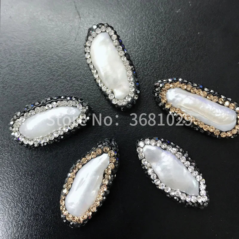 European American Oval-Shaped Women's Round Beaded Jewelry