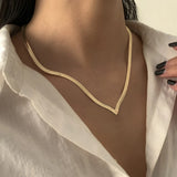 Geometric V-Shaped Single Layer Necklace Female Hip Hop Snake Bone Chain