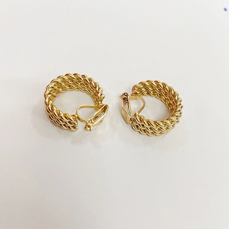 Golden C-Shaped Round Ear Clip Earrings Retro Style