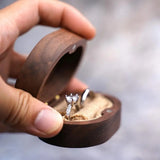 Vintage Jewelry Display Necklace Case Convenient Wear-resistant