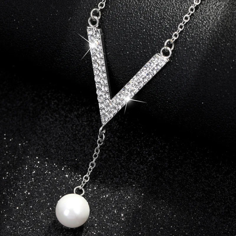 Versatile V Pearl Necklace for Women Crystal Jewelry Bijoux