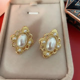Vintage Baroque Pearl Stud Earrings Court Style No Piercing Clip