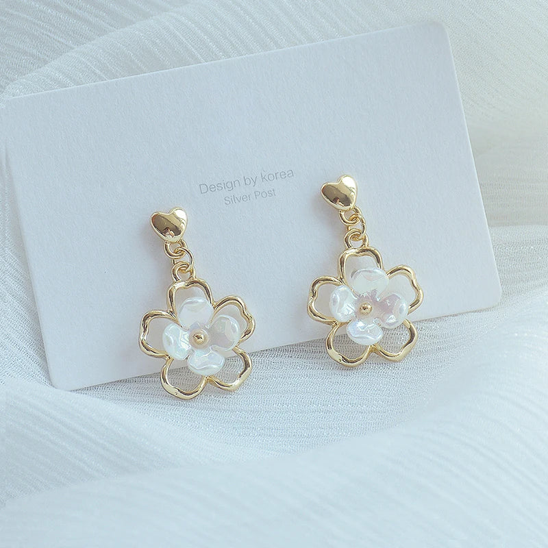 Vintage Hollow Flower Earring 14k Plated Stud Earrings Bijoux Gift