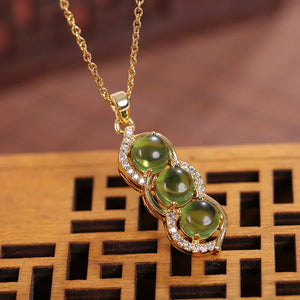 Green Bean Pendant Chalcedony Necklace Jewelry