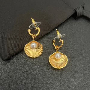 Retro Shell Pendant Earrings