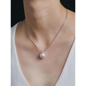 Single Big Pearl Necklace Female Neck Chain Clavicle Chain Short Sweater Chain