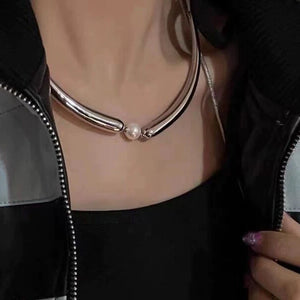 Single Pearl Choker Necklace for Women Minimalist Collar Torque Punk Jewelry