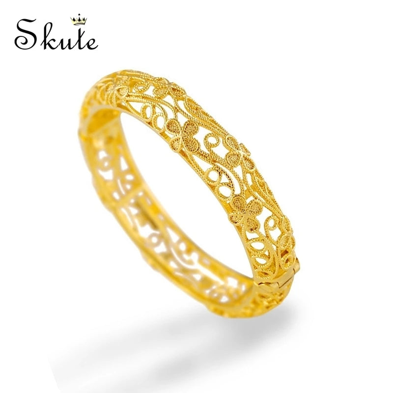 Lucky Clover Bridal Wedding Bangle Bracelets Hollow Floral Jewelry Gift