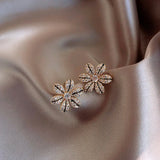 Fragrance Lily Flower Earrings Korean Style Women's Short Earrings
