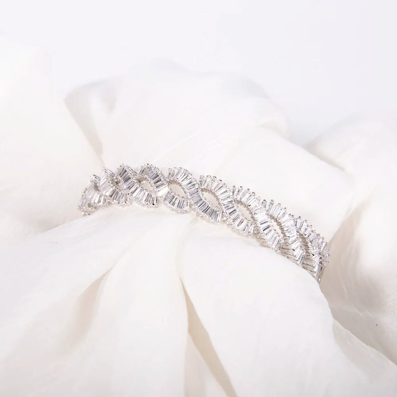 Zircon Twisted Chain Cuff Bangle Bracelet