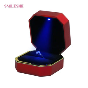 LED Light Ring Box Jewelry Display Case for Women Wedding Ceremony