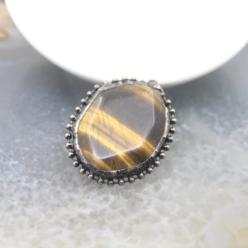 Soldered Bronze Bezel Stone Vintage Pendant Necklace