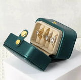 Mini Square Clamshell Earring Ring Box