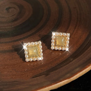 Square Geometric Pearl Earrings Women Sweet Daily Wear Earring