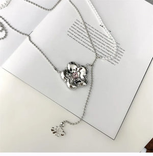 Korean Diamond Flower Pearl Necklace