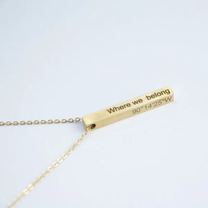 Personalized Square Bar Necklace with Name Engraving