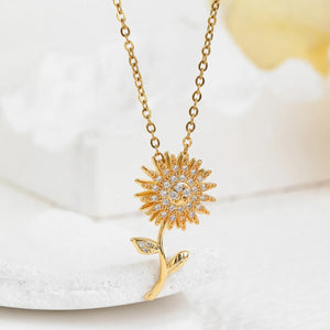 Rotatable Spinning Sunflower Necklace Zircon Crystal Clavicle Chain