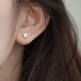 Antique Claw Pearl Stud Earrings Stainless Steel Women Jewelry