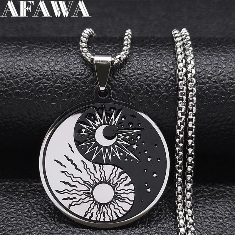 Yin Yang Tai Chi Gossip Necklace for Women/Men