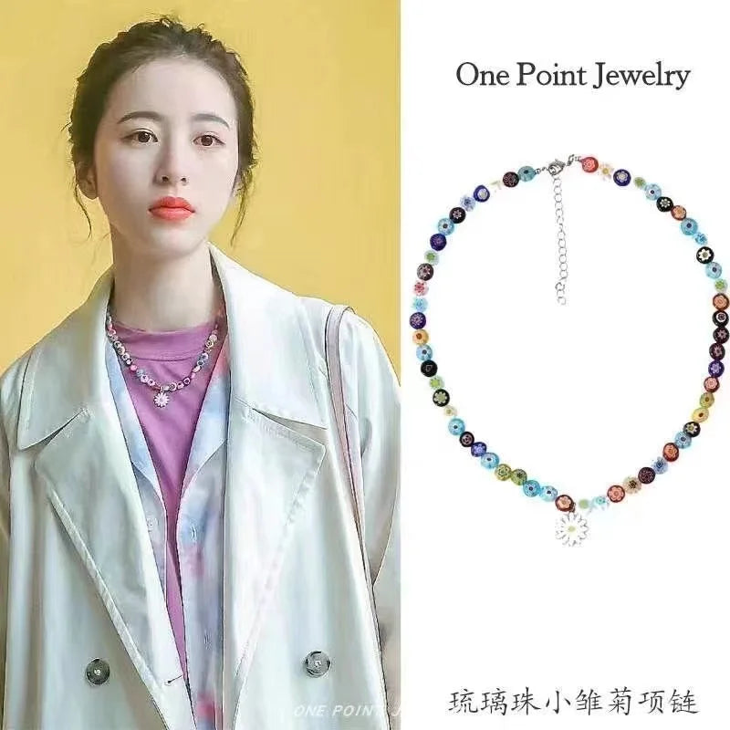 Glass Flower Daisy Necklace Fashionable Collarbone Chain