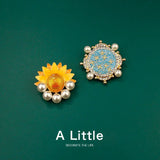 Starry Sky Moonlit Night Retro Brooch Pin Insignia Chest Badges Decor