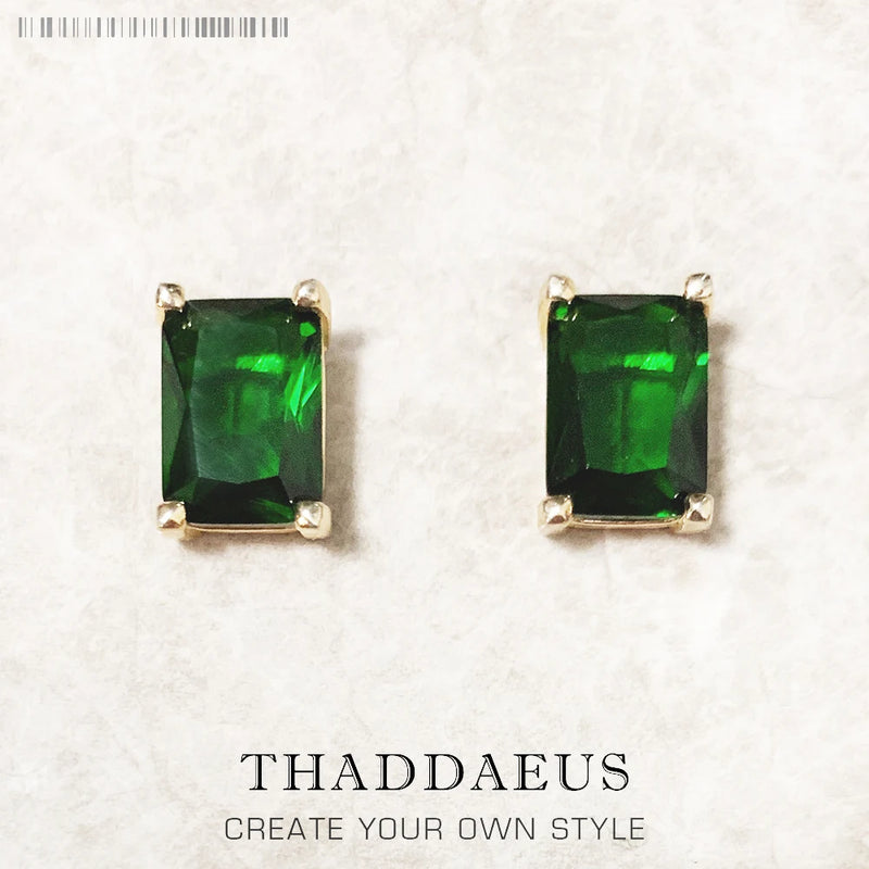 Vintage Green Stone Stud Earrings in 925 Sterling Silver