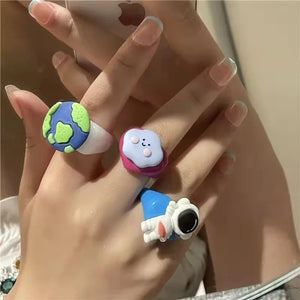 Summer Sweet Cloud Ring Resin Astronaut Earth Finger