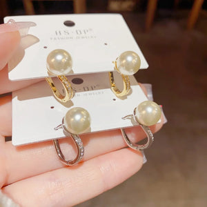 Sweet Temperament Pearl Light Earrings