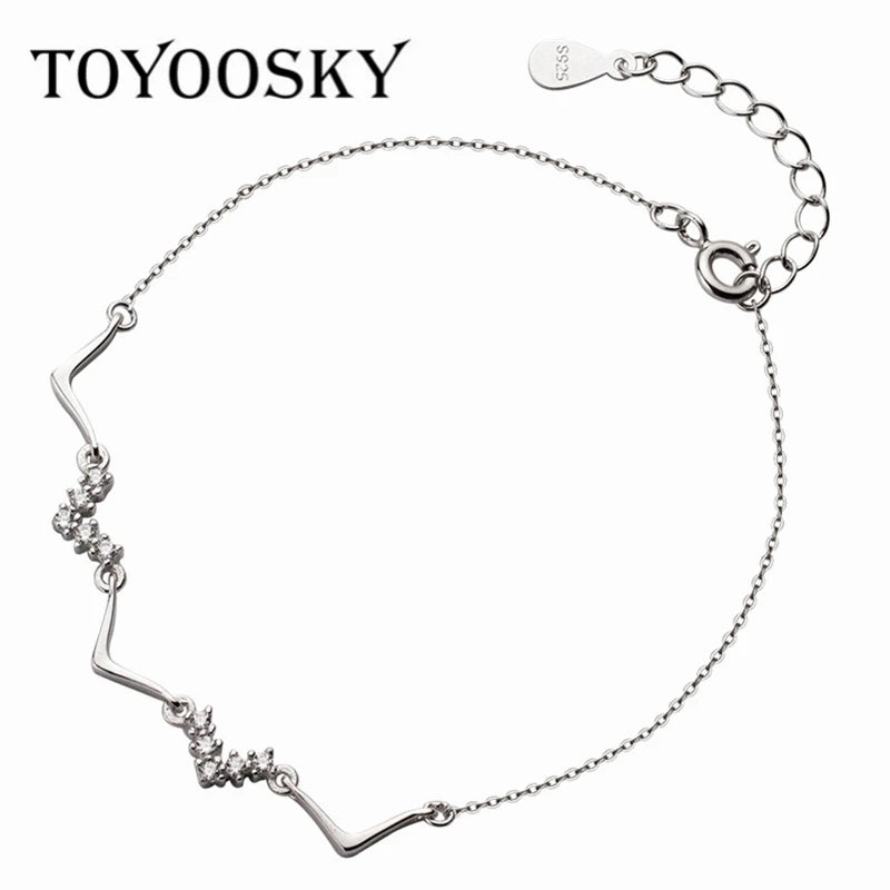 925 Silver V Letter Bracelet with Zircon Stone for Women
