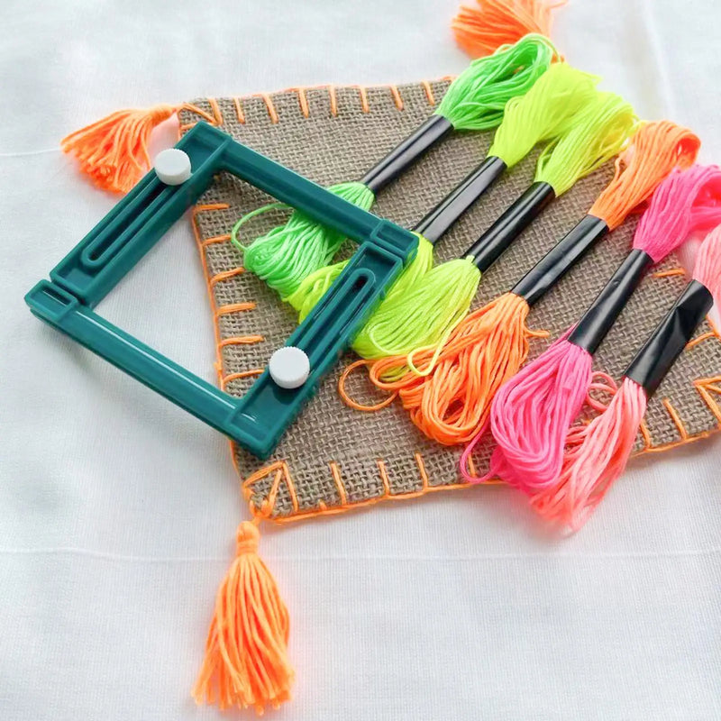 Square Tassel Making Frame Set with 12 Threads DIY Kit