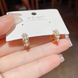 Light Pearl Earrings for Elegant Look